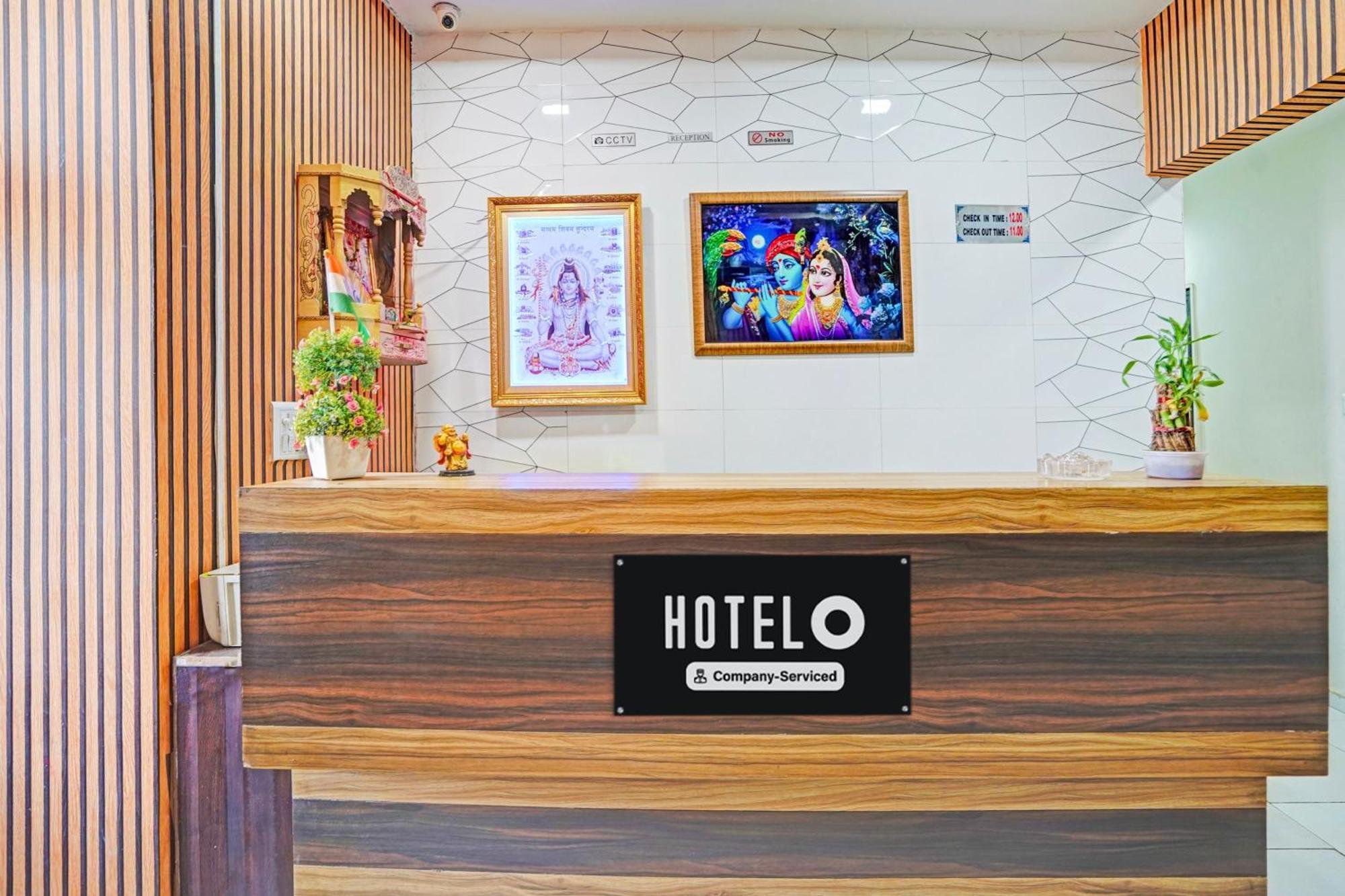 Hotel O S. G. Highway Formerly I Land Park อาเมดาบัด ภายนอก รูปภาพ